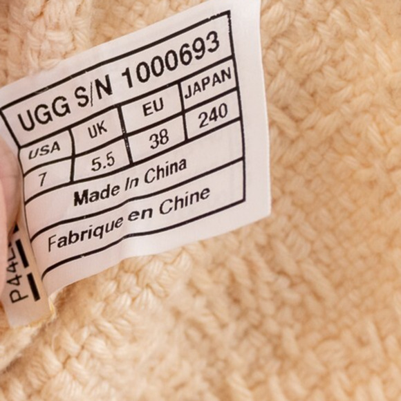 UGG AUSTRALIA HEIRLOOM LACE UP WOMENS BOOTS IVORY SZ 7 - Picture 5 of 6